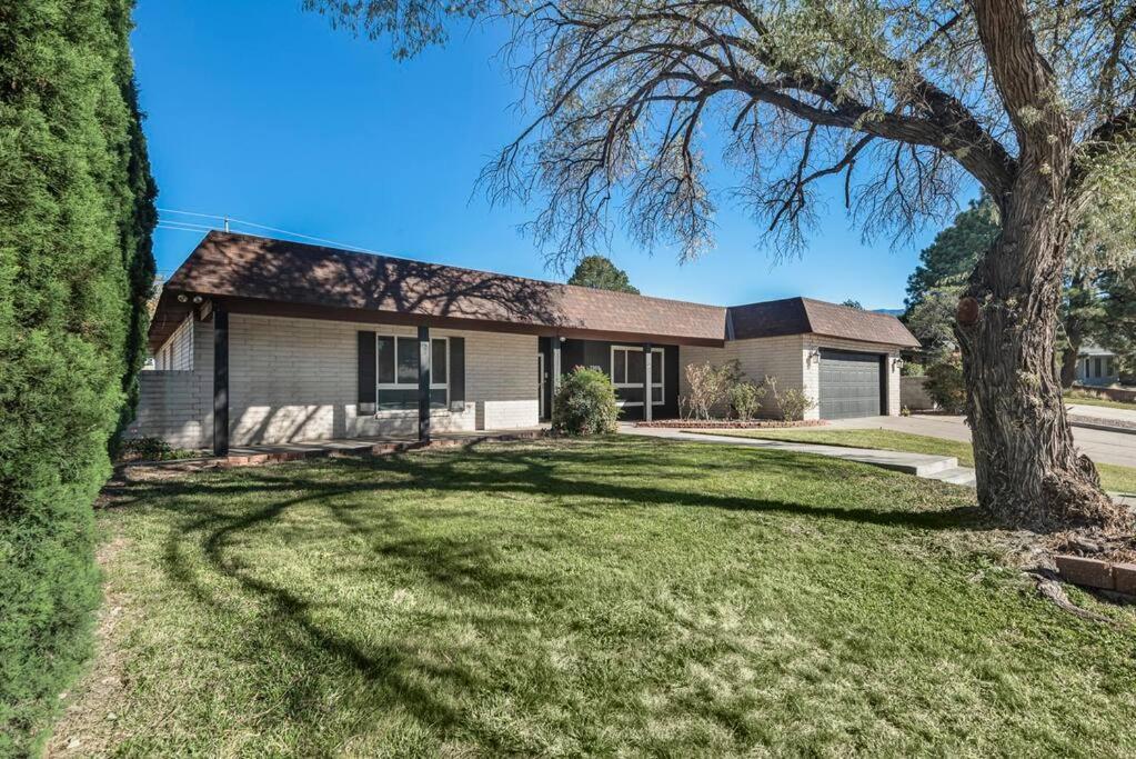Chic 5 Bed Rooms Boho Retreat With - Games & Outdoor Movies! Albuquerque Exterior foto